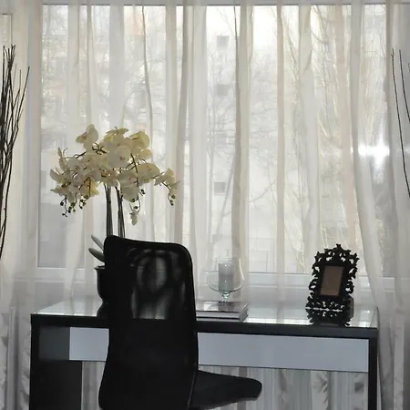 Refined Studio * Bukarest